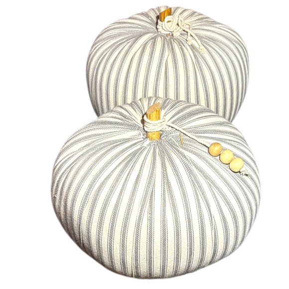 Mud Pie Other - Mud Pie Striped Gray and Cream Pumpkins